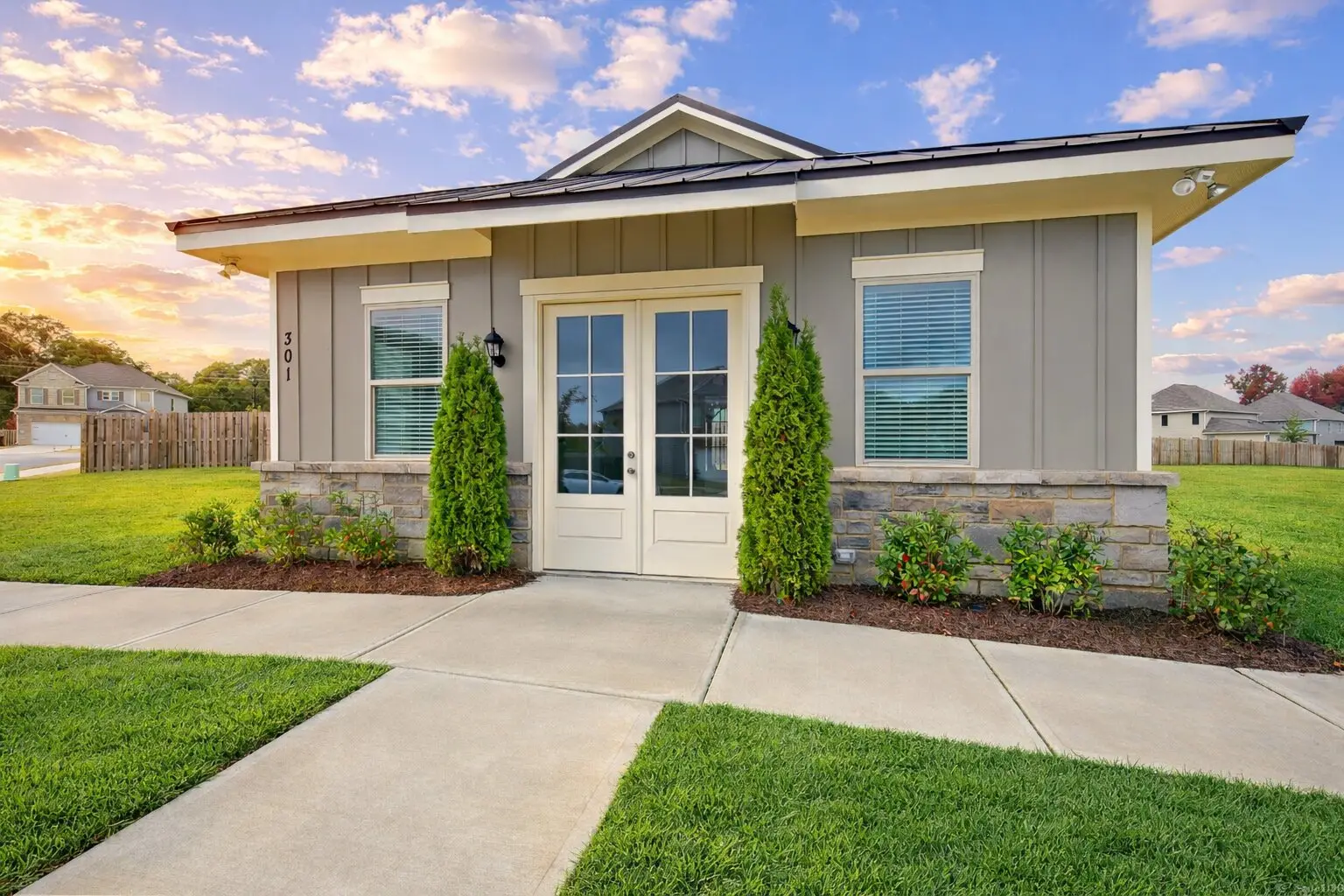 Chase landing - front exterior shot