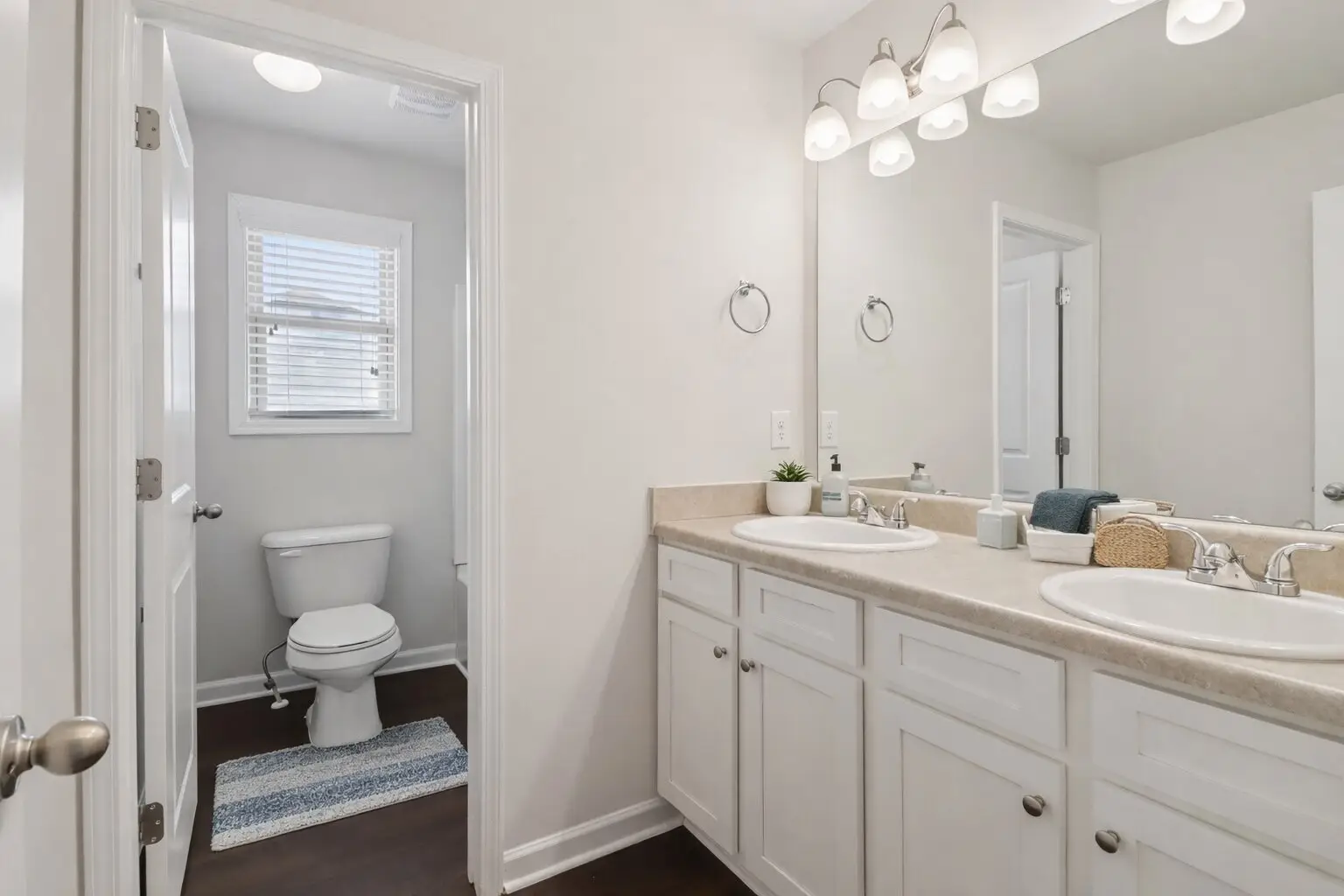 martin guest bathroom